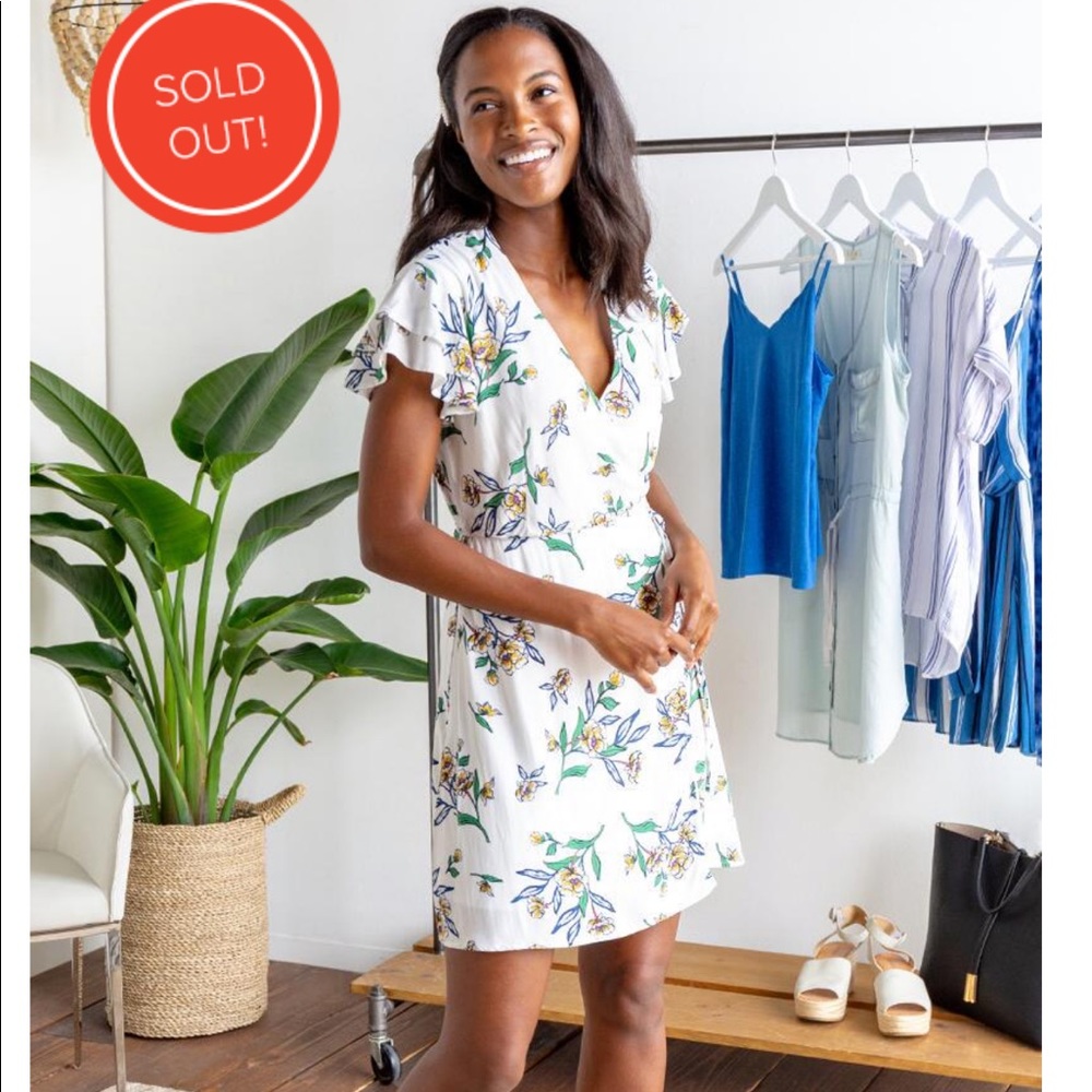 Size Medium Sydney Floral Wrap Dress